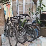 Maison Du Coquelicot 住宿加早餐酒店 *